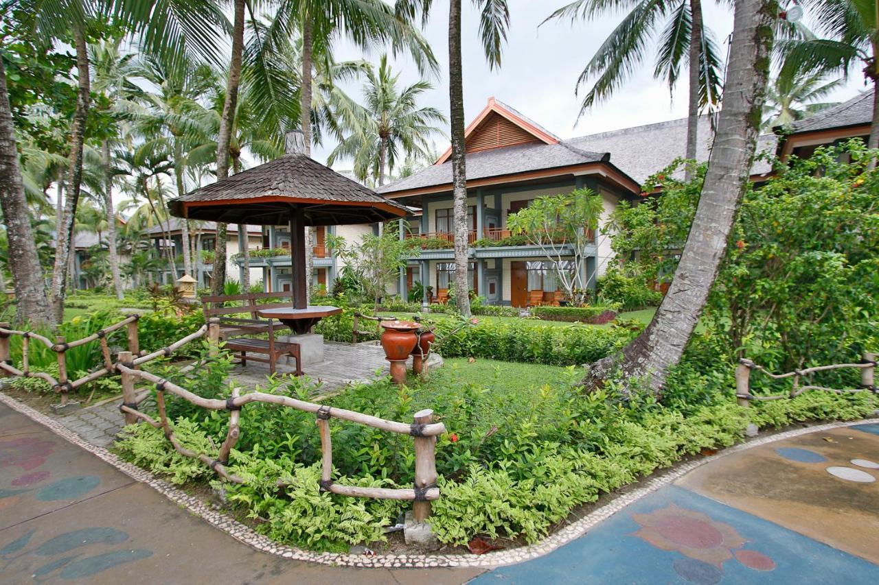 Jayakarta Hotel Lombok Senggigi Kültér fotó